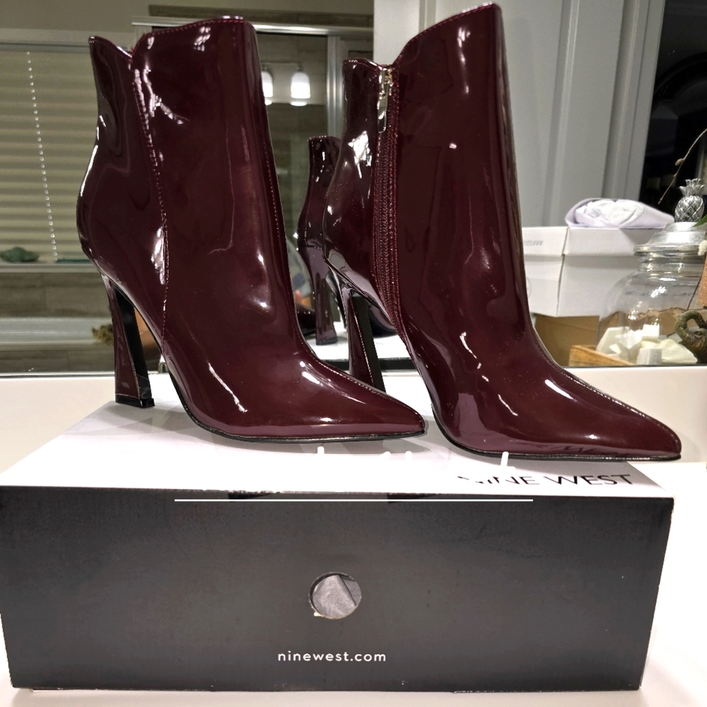 NIne West| Torrie Patent Leather Booties| Size 9 💥BRAND NEW